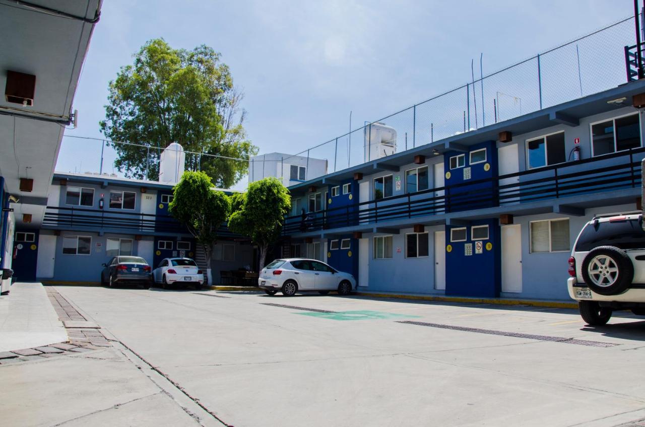 Hotel Tecnologico Querétaro Esterno foto