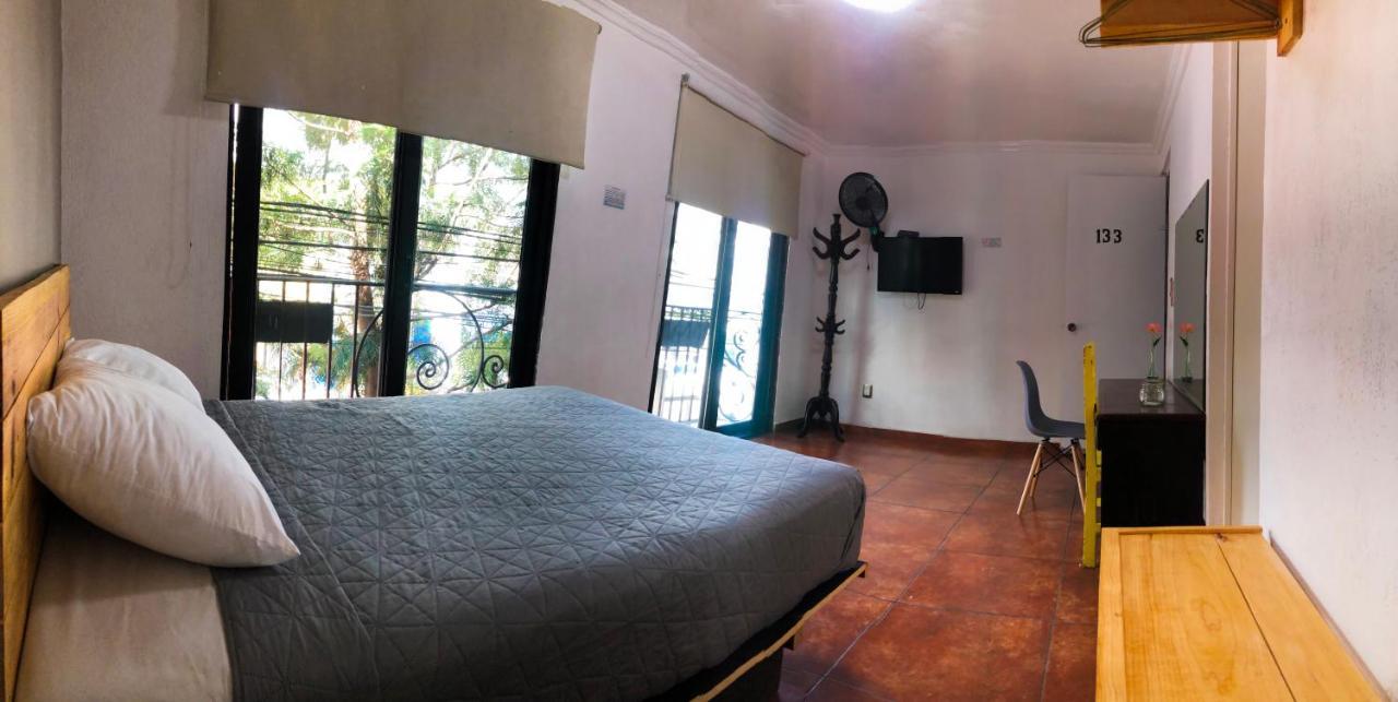 Hotel Tecnologico Querétaro Esterno foto